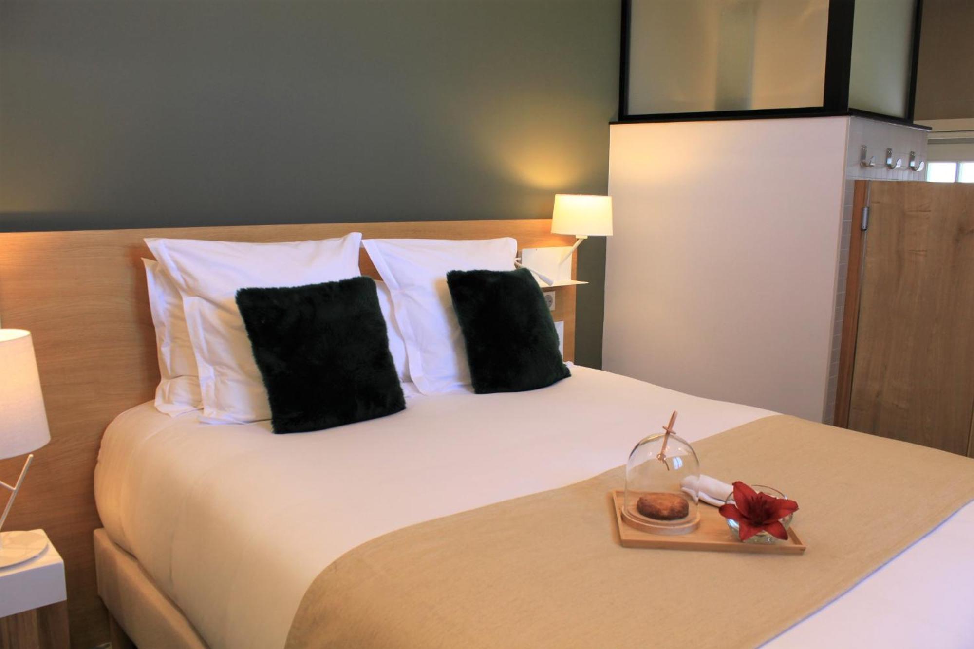 Hotel Berria Hasparren Luaran gambar